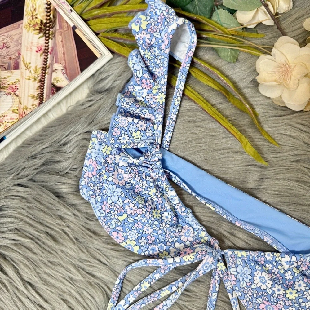 NWT Frankie’s Bikinis Blue Birdie Women’s Underwire Bikini Top Sz S